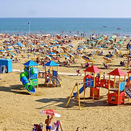 Fully Furnished On The Floor Appartement Bibione